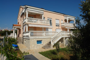 Apartments   Male Mandre